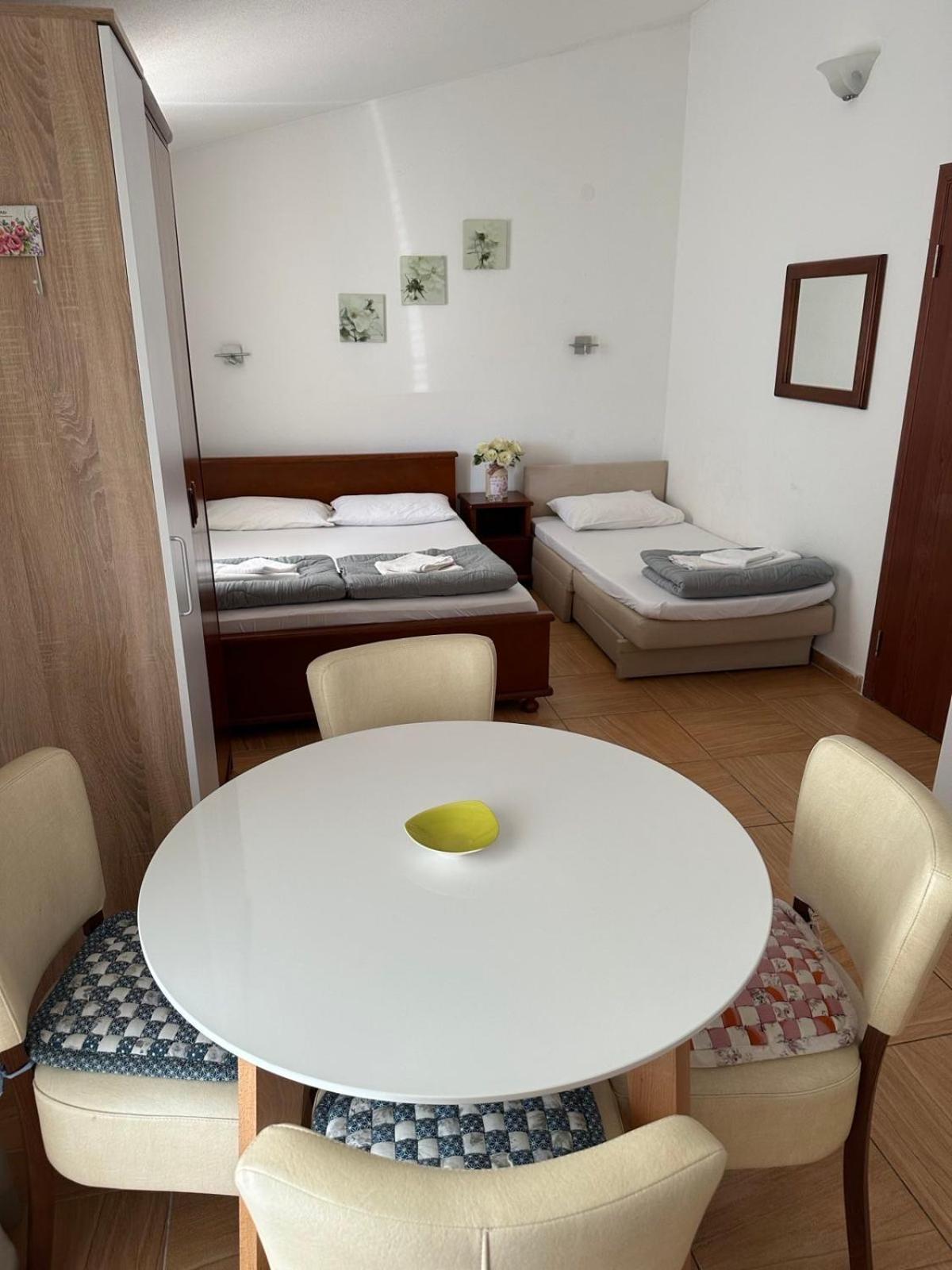 Andrea Guest house